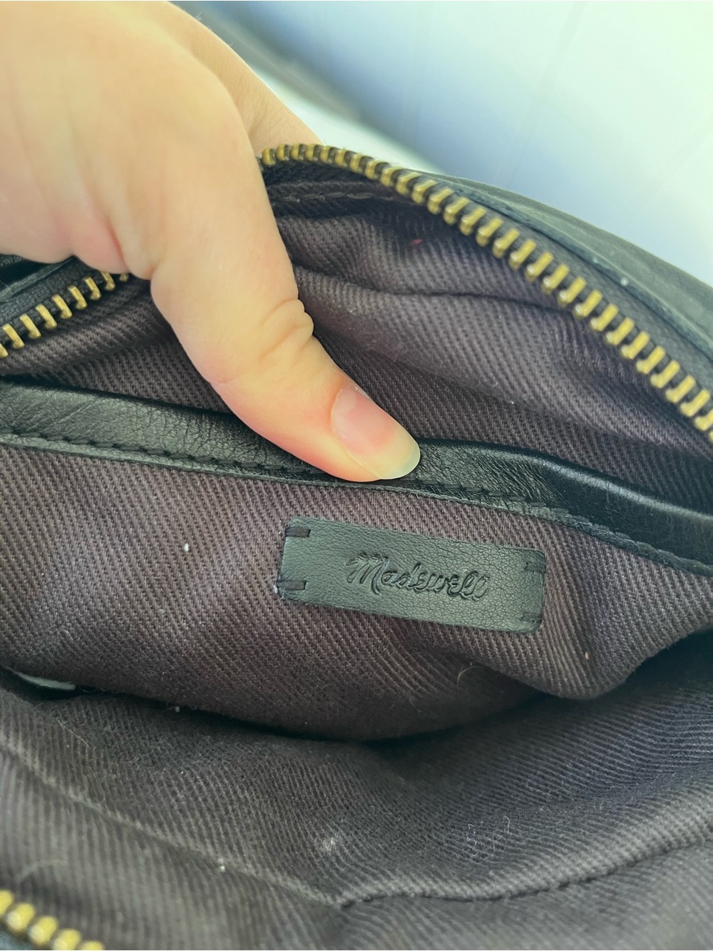 Madewell Transport Camera Bag | Puff Edition in Black - Picture 5 of 6